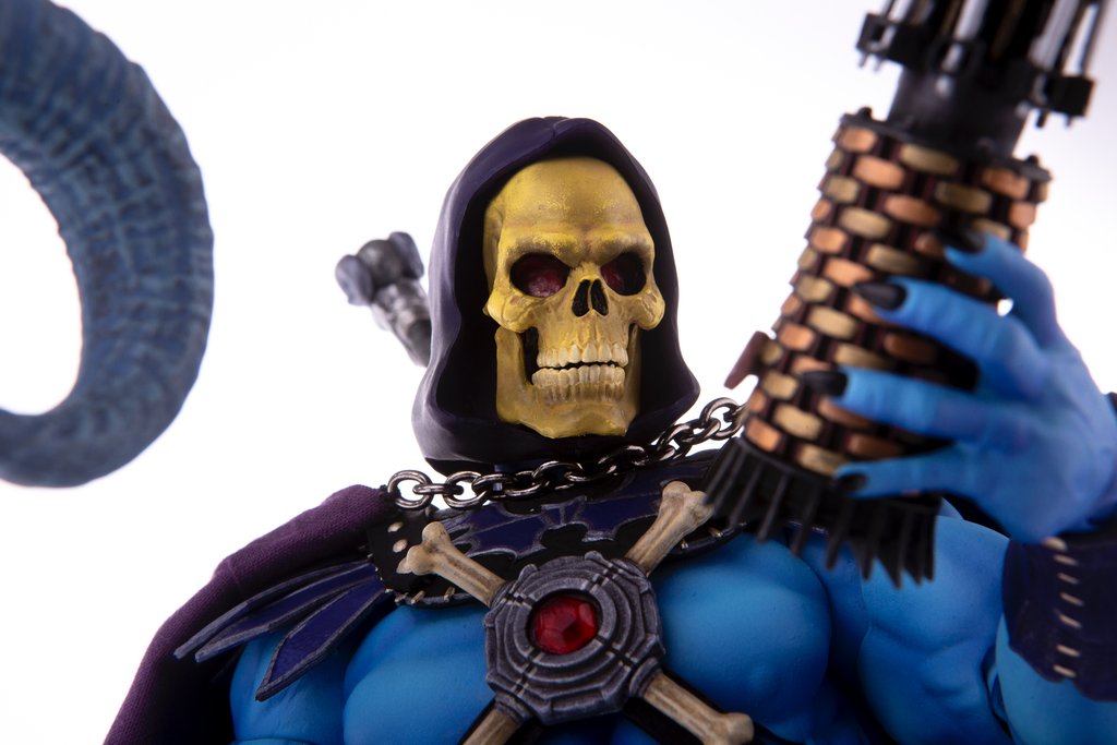 Mondo is releasing a 1/6 scale Skeletor from Masters of the Universe and he...
