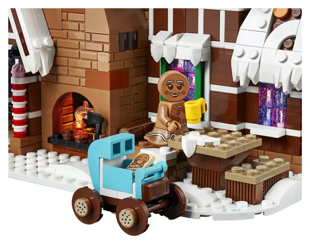 2021 lego gingerbread house