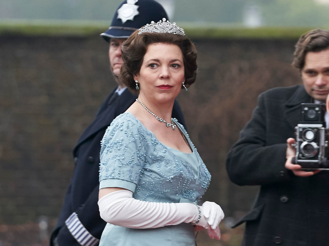 The Crown Season 3 Trailer Meet The New Queen The Nerdy