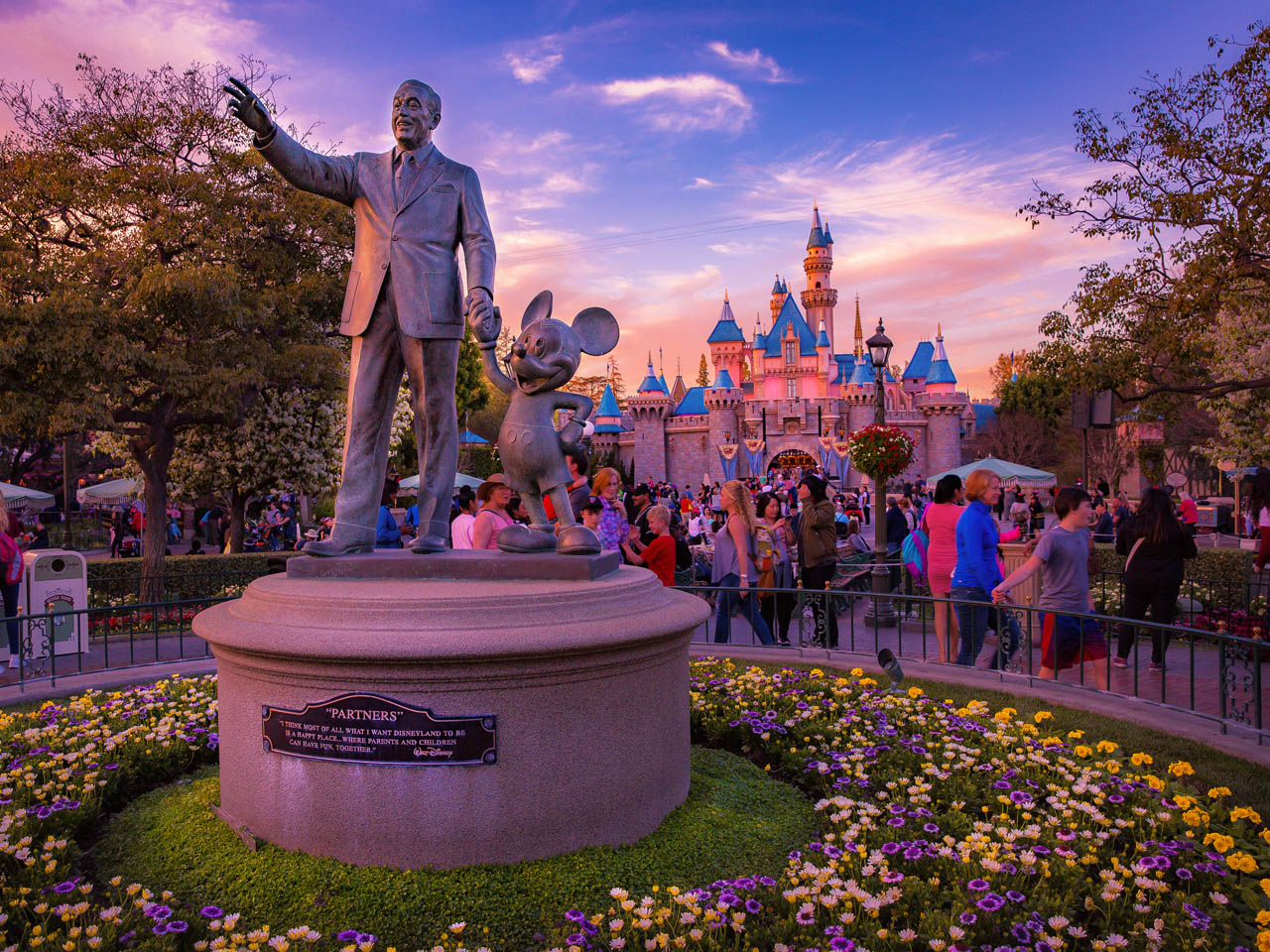 Disney announces 100th anniversary plans for Disneyland
