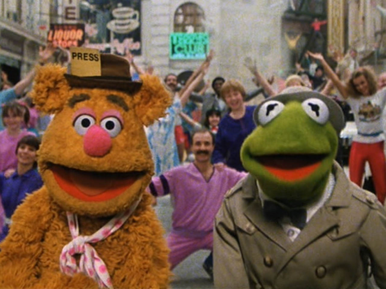 1981 Movie Project - The Great Muppet Caper - 01