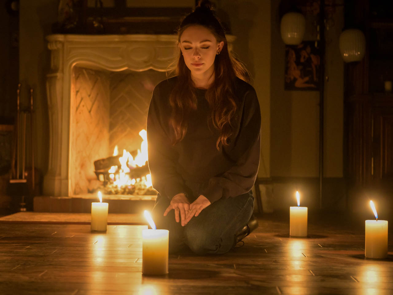 Legacies episode photos show Hope needs help from her past | The Nerdy