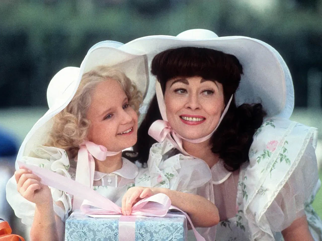 1981 Movie Project - Mommie Dearest - 01