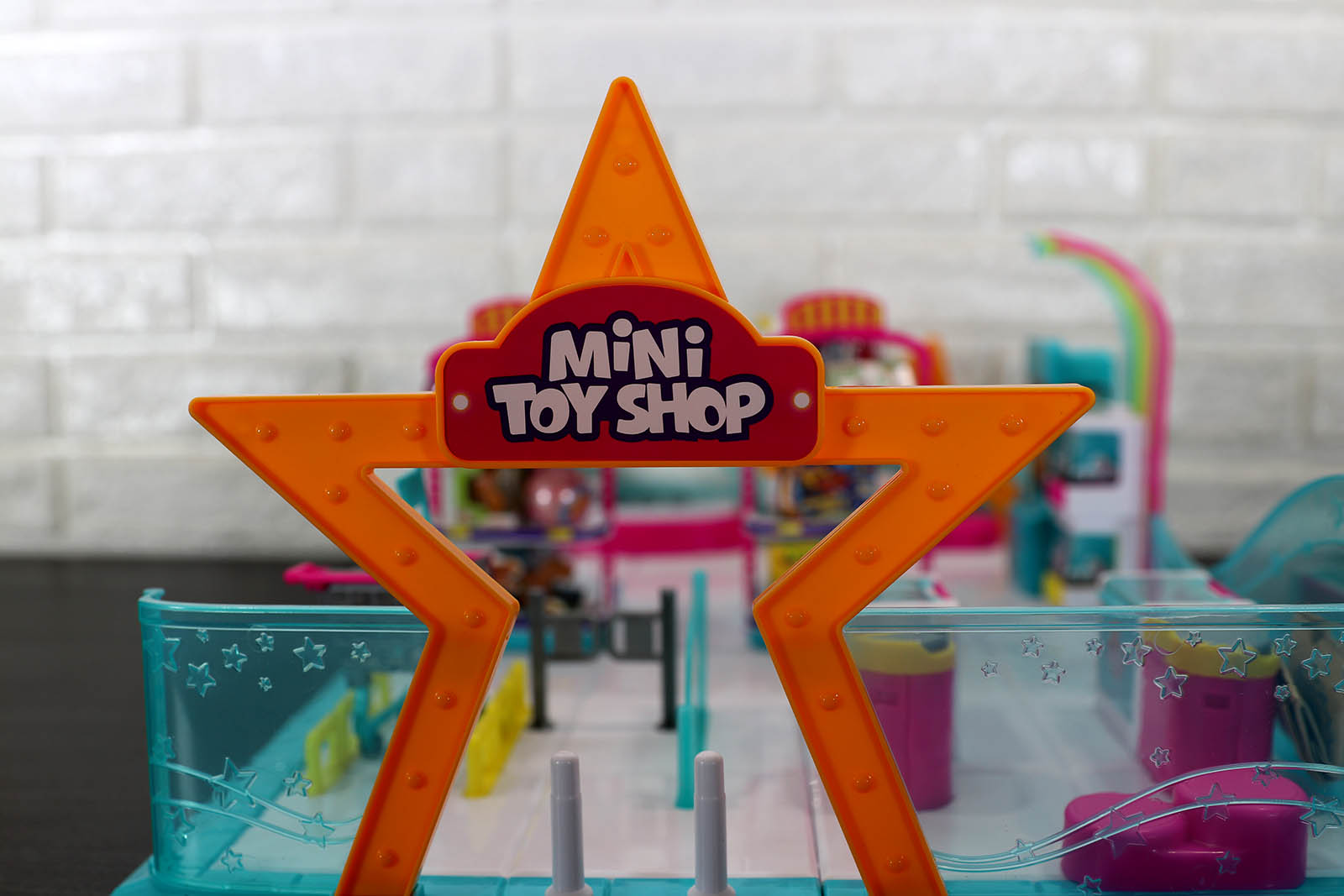 Zuru 5 Surprise Toy Mini Brands - Toy Shop Playset
