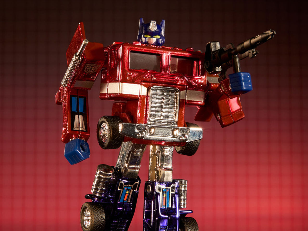 Hot Wheels Transformers Optimus Prime celebrates 40 years | The Nerdy