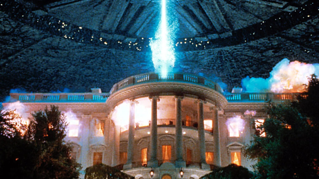 An alien spaceship destroys the White House in Independence Day (1996)