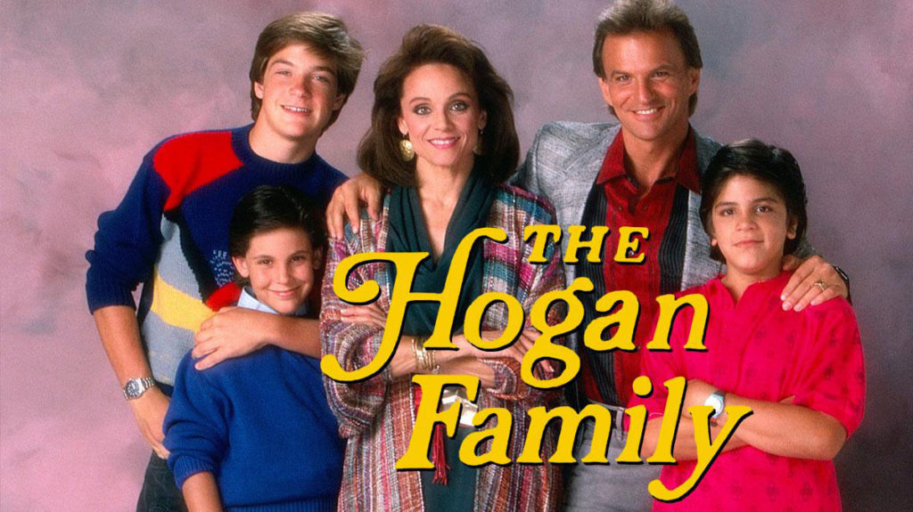 Family photo of Valerie cast from 80s sitcom The Hogan Family