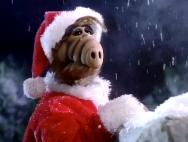 Lost 80s Christmas Specials -ALF wearing a Santa hat during his Christmas special