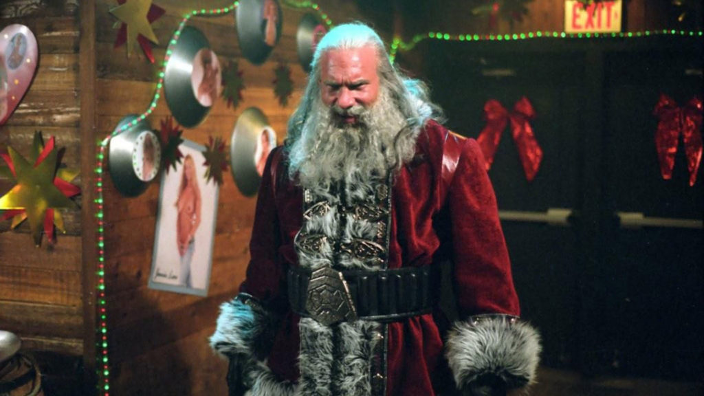 Bill Goldberg as a murderous Santa in Santa’s Slay.