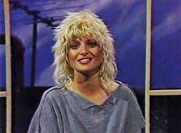 10 Forgotten TV Hosts of the 1980s - Nina Blackwood as one of the five original MTV VJs