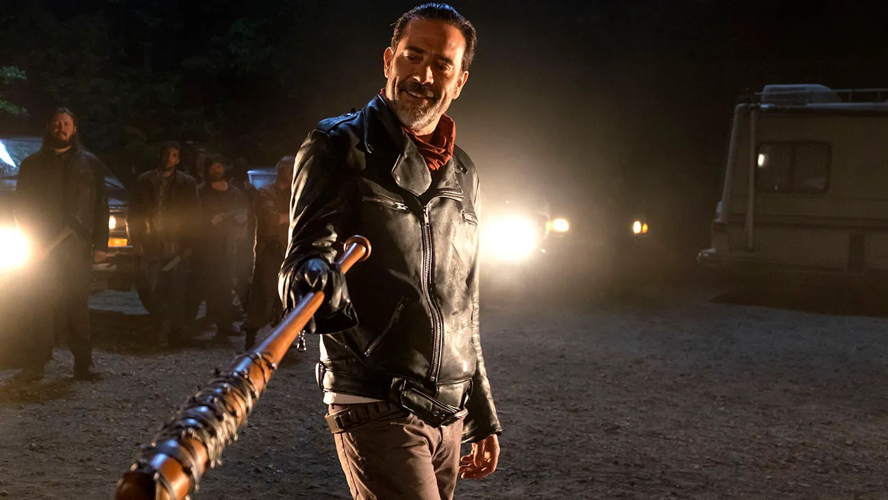 Best TV Cliffhangers of All Time - Negan in The Walking Dead