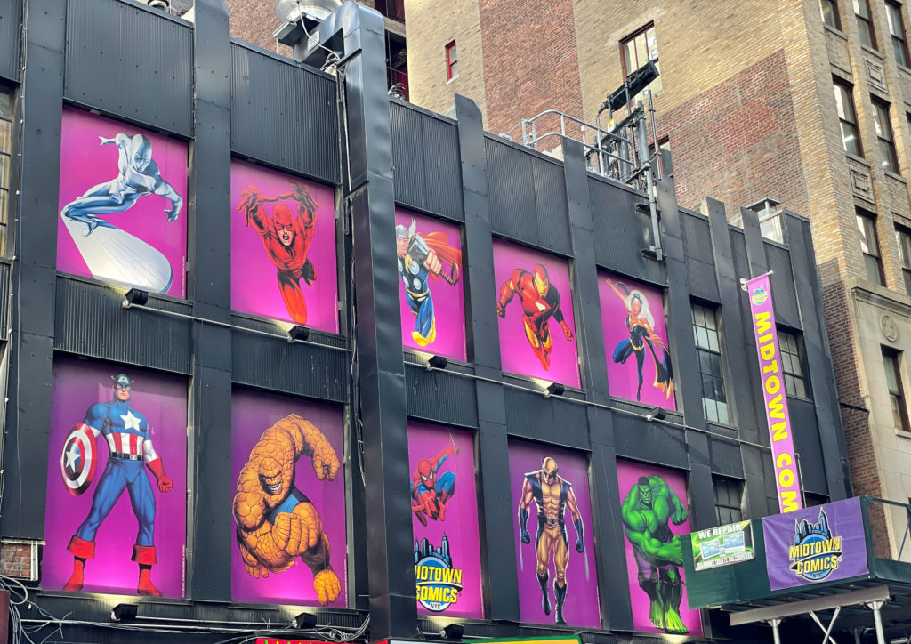 How to Start Collecting Comics - Picture of Midtown Comics in New York City